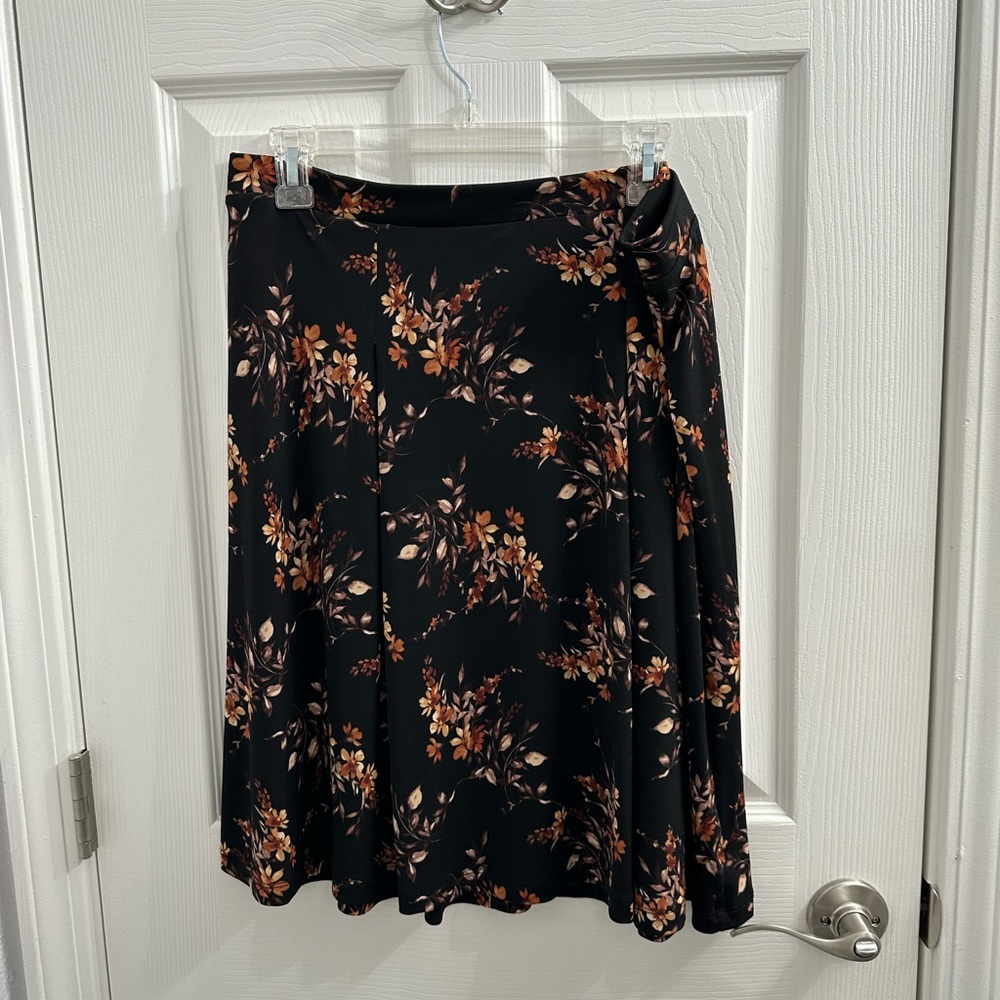 Willet knit skirt- very comfortable and easy to wear